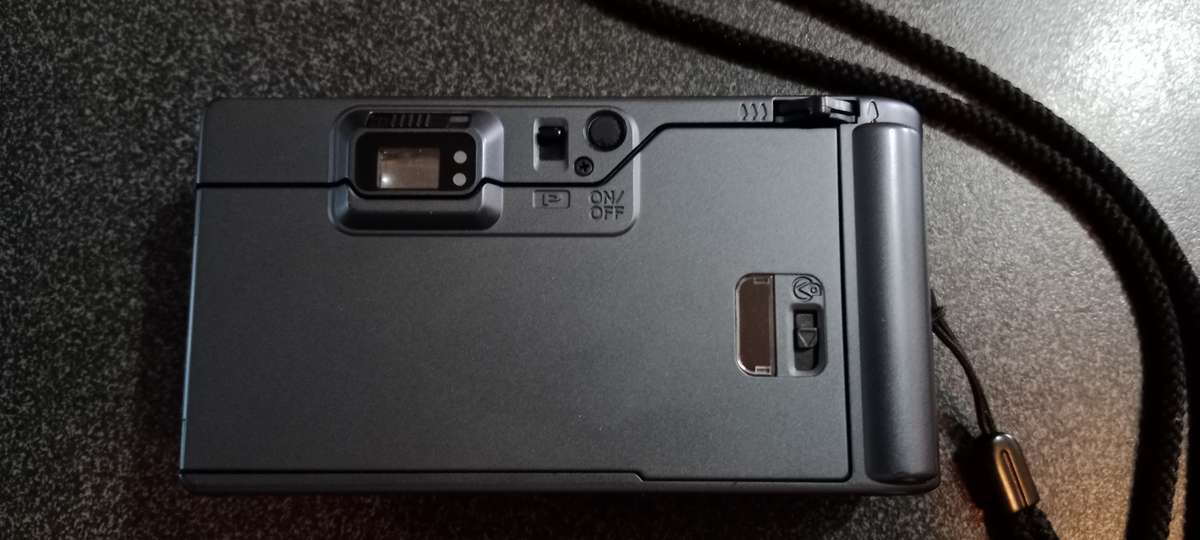 Pentax Espio 80 Zoom Black Blue Navy 35mm Film Camera From JAPAN