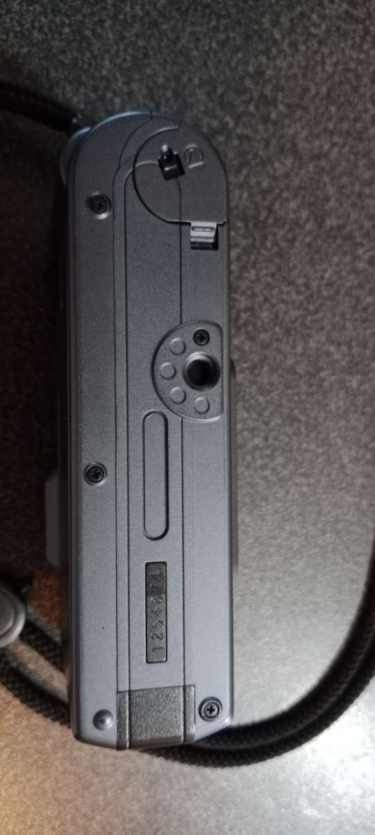 Pentax Espio 80 Zoom Black Blue Navy 35mm Film Camera From JAPAN