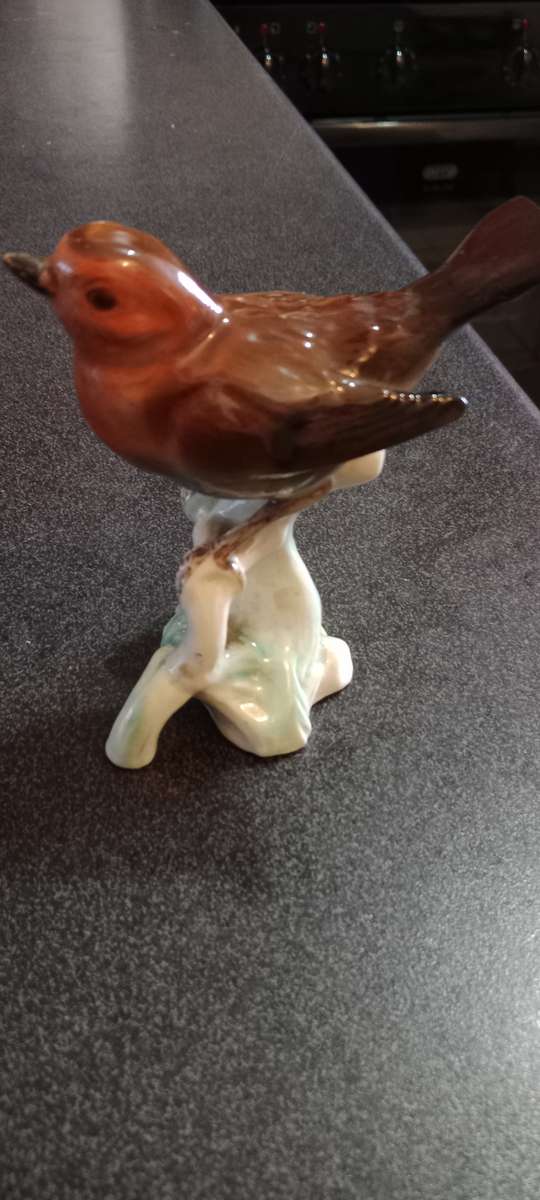 Vintage Carlendorf bird, lovely figurine made in Germany handpainted