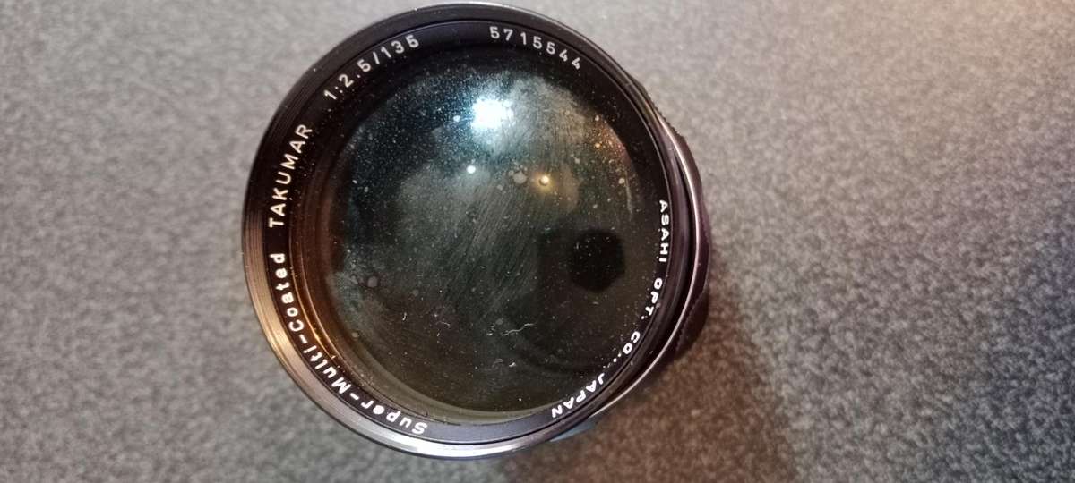 Asahi Pentax Super-Takumar 3.5/135mm Telephoto Camera Lens