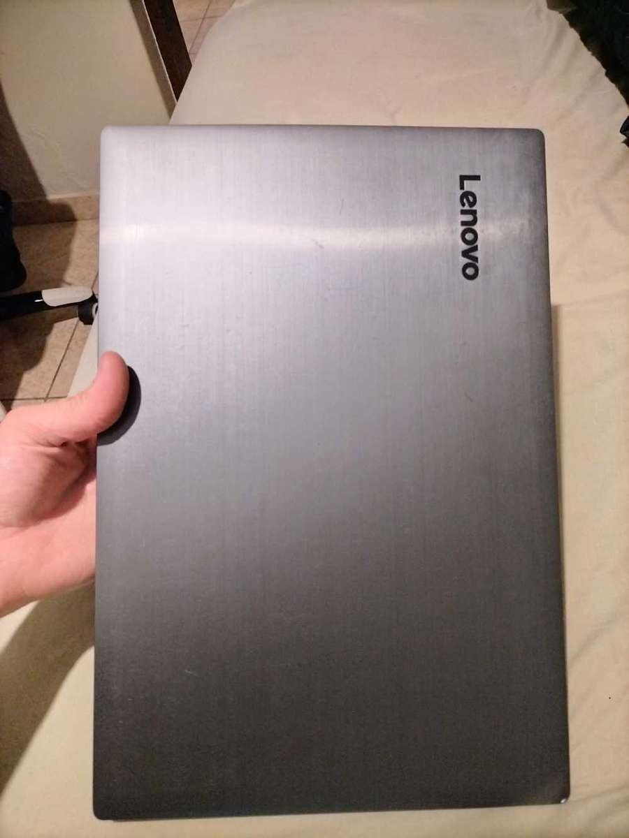 Lenovo V330-15ikb I5 8th gen