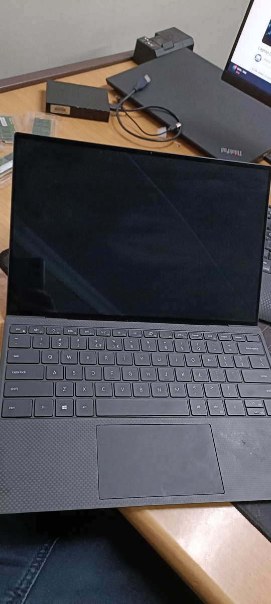 DELL XPS 9310 i7 for parts