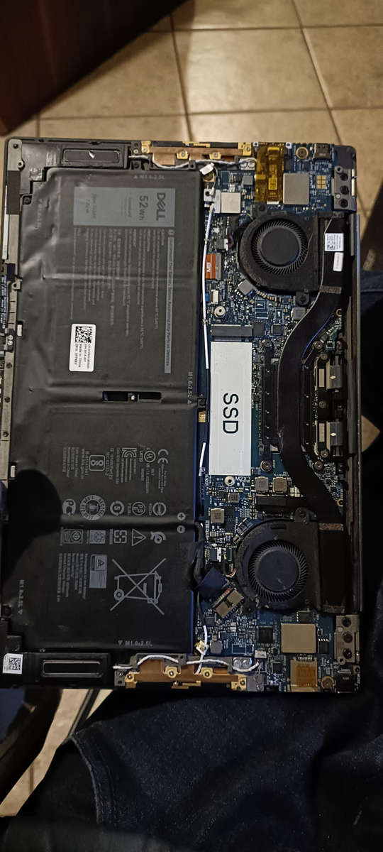 DELL XPS 9310 i7 for parts