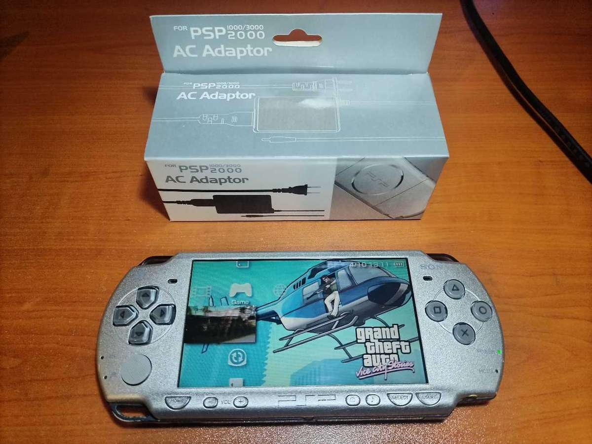 Limited edition PSP 2000 final fantasy crisis core