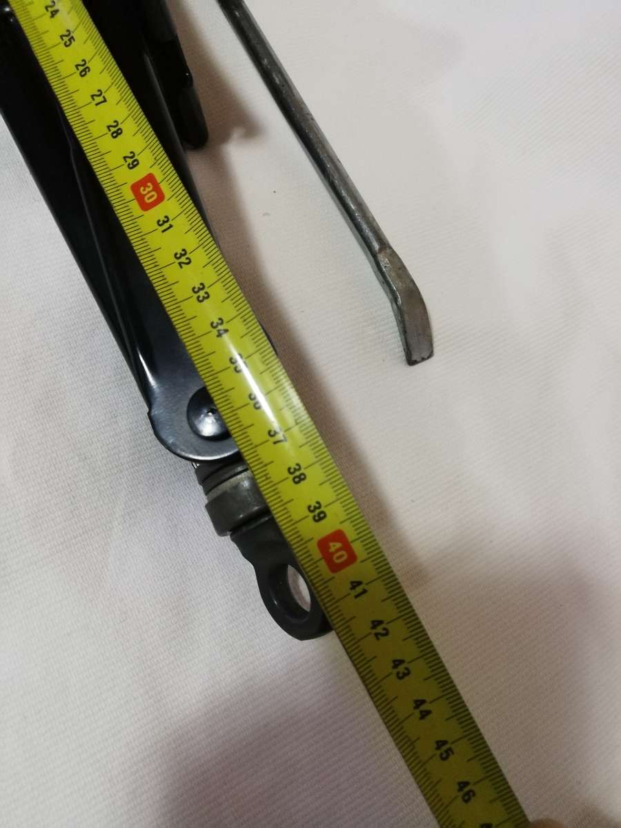 TOYOTA Original Jack with lever, Can fit Chrysler, Ford, Chev