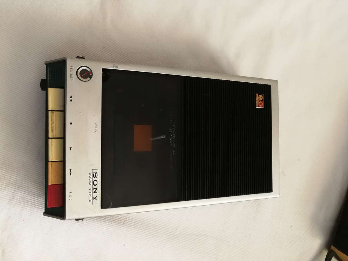 Sony TC-110 Solid State Tape Recorder Casette- Player, Made In Japan , 70s