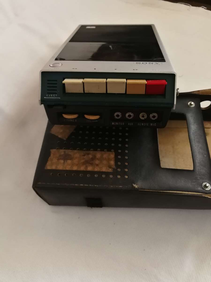 Sony TC-110 Solid State Tape Recorder Casette- Player, Made In Japan , 70s