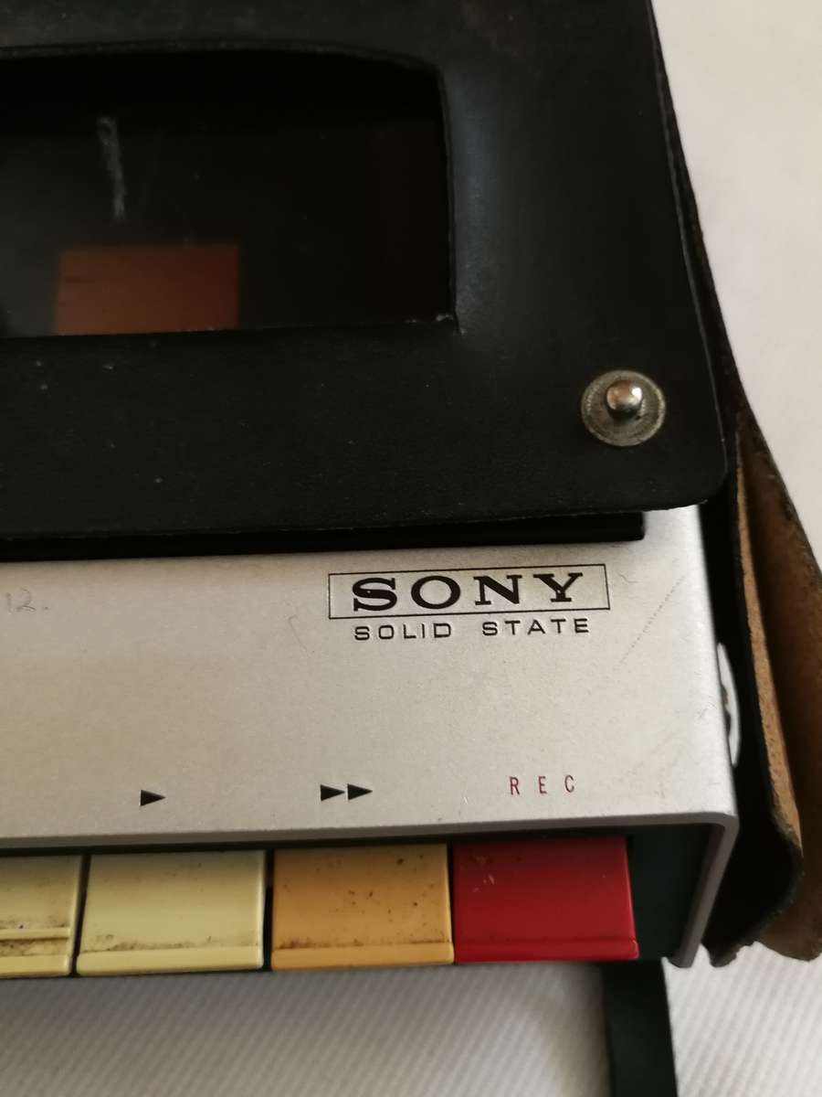 Sony TC-110 Solid State Tape Recorder Casette- Player, Made In Japan , 70s