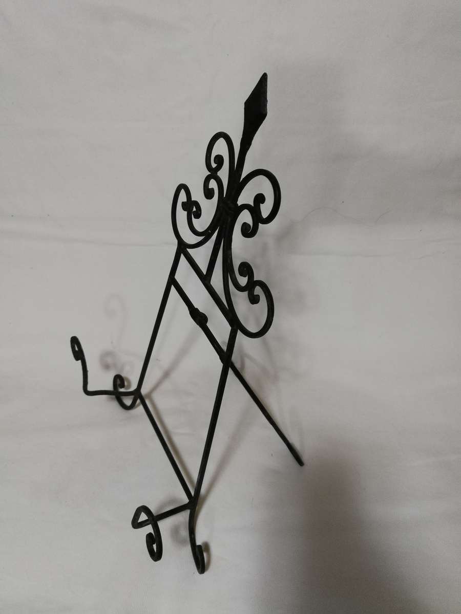 Black Cast Iron Decorative Picture Frame Easel/ Recipe Book Diamond Scroll Curve Design- Vintage