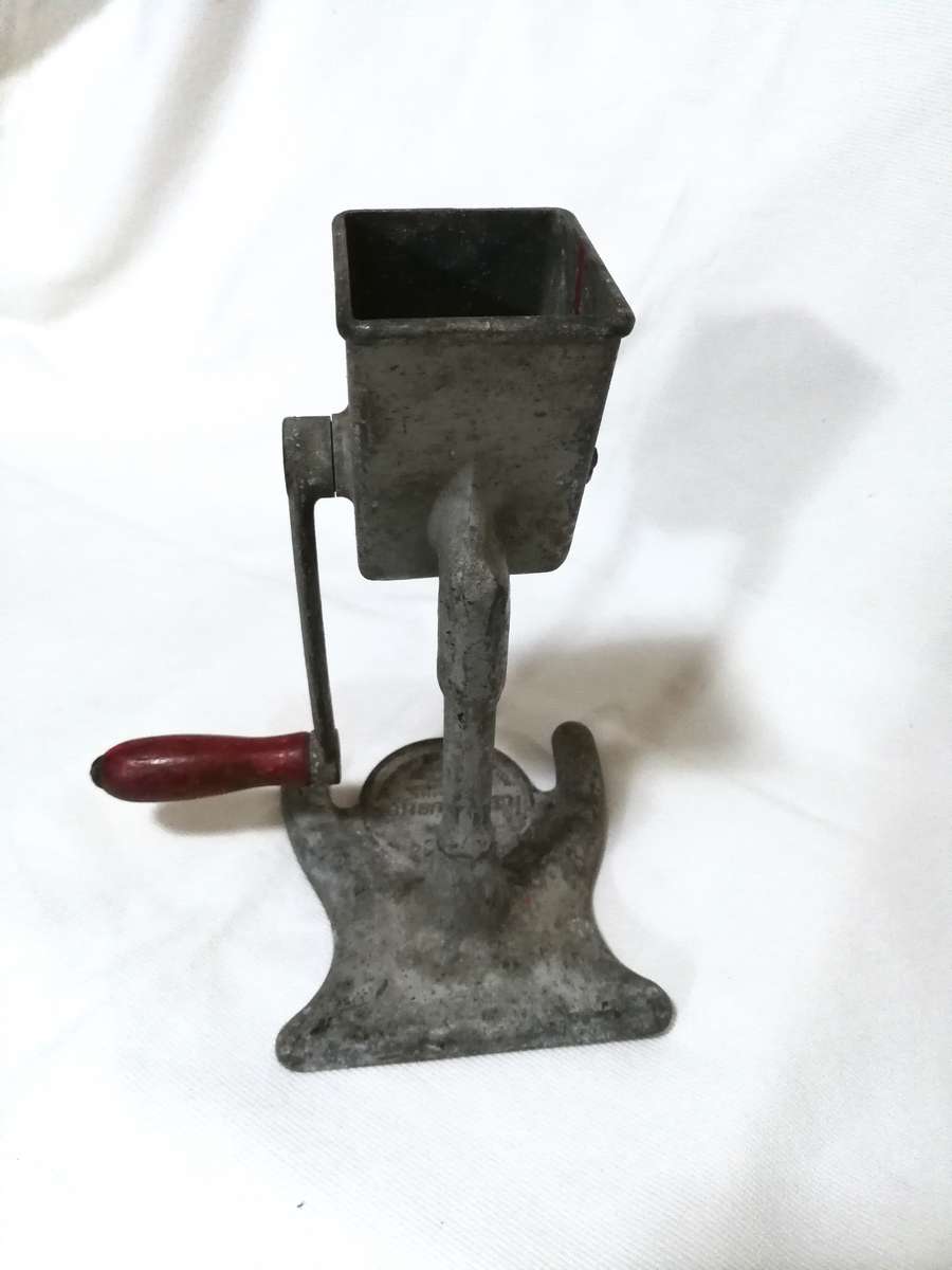 Vintage National Brand Metal Ice Cube Crusher 1950s Red Hand Crank