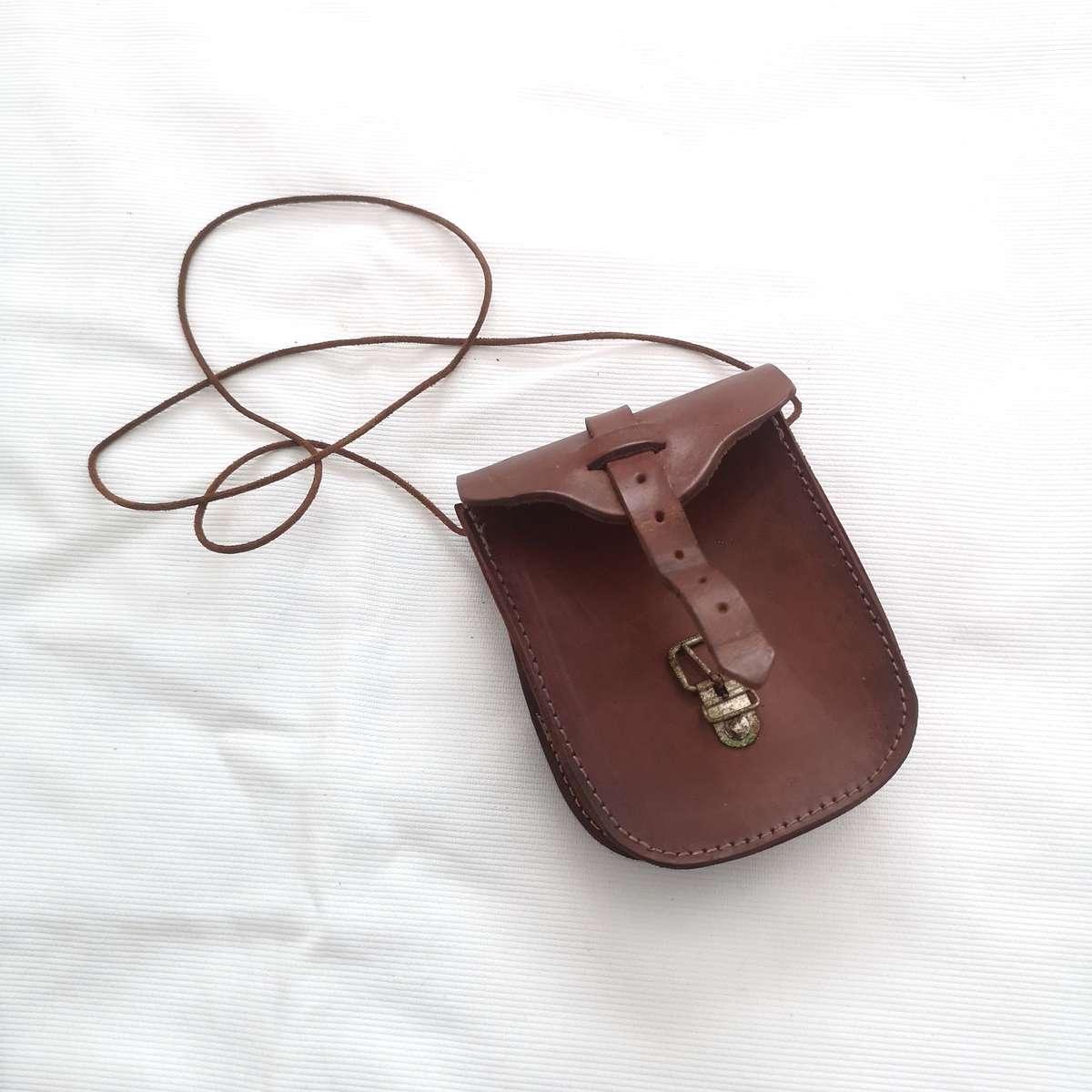 Small Brown Leather Messenger Pouch- Vintage