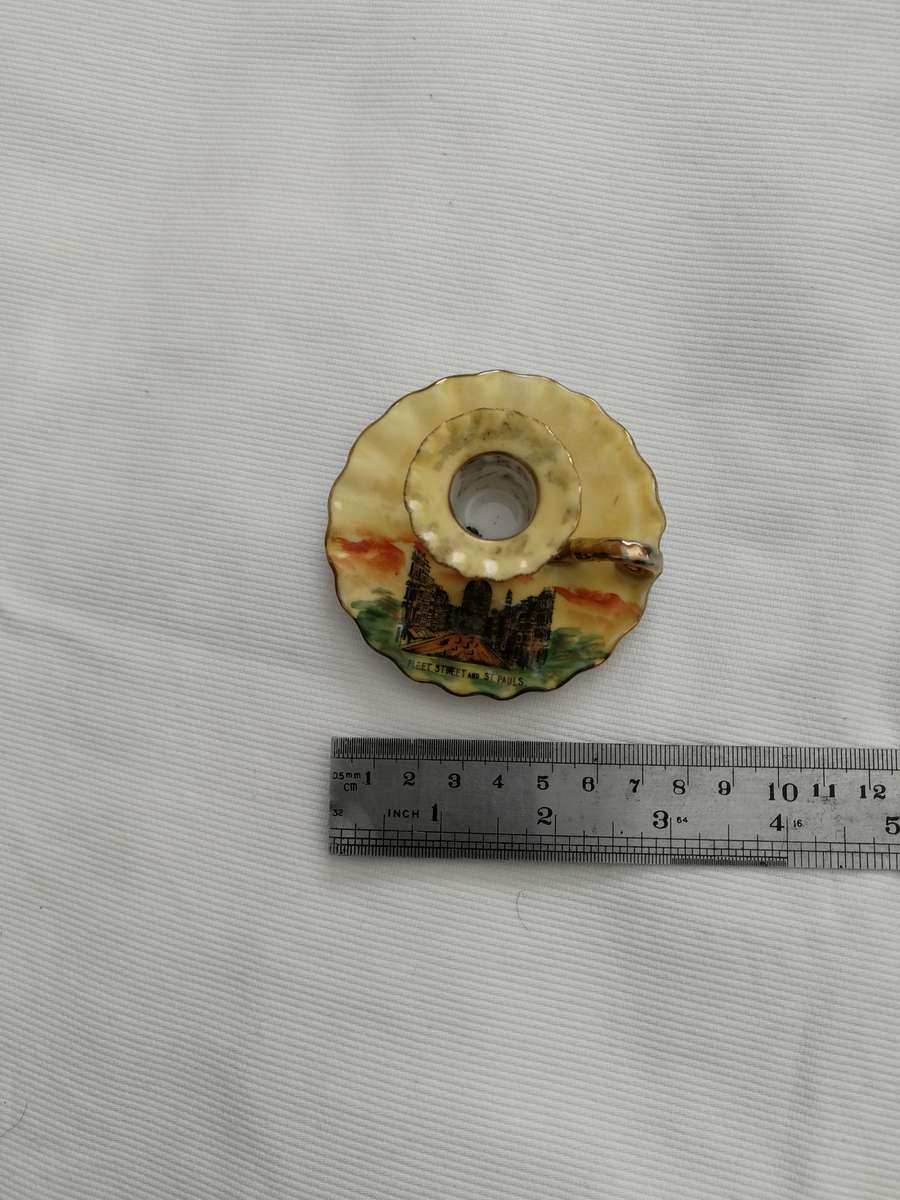 Vintage GEMMA Ceramic miniature candle holder- Fleet street & St Pauls