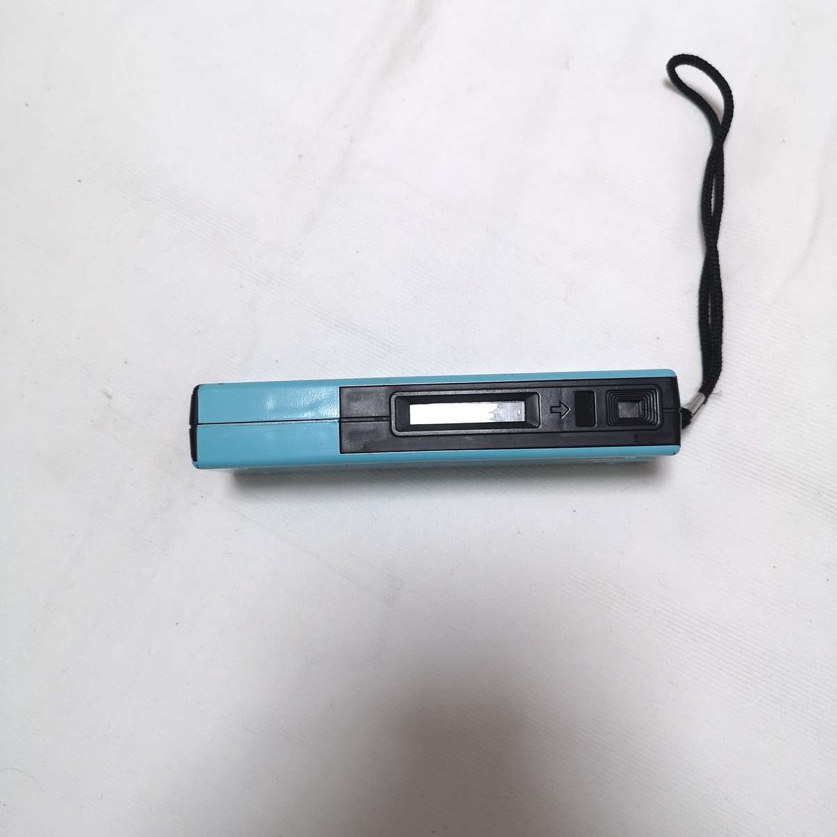 Vintage 1980s Classic 110 CEF Film Camera w/ Wrist Strap