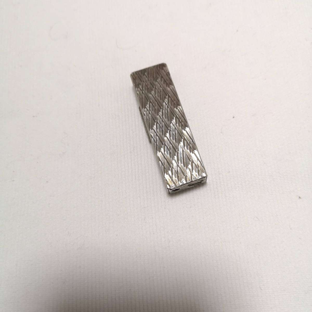 Vintage WIN Silver Tone Textured Metal Cigarette Cigar Lighter 2.5" *UNTESTED*