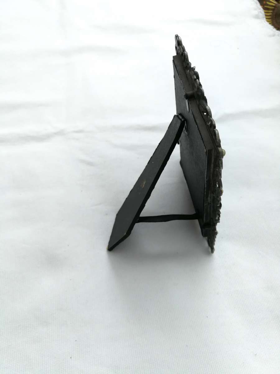 Scroll Pearl & Rose Vintage Pewter Picture Frame