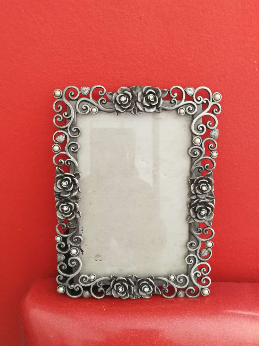 Scroll Pearl & Rose Vintage Pewter Picture Frame