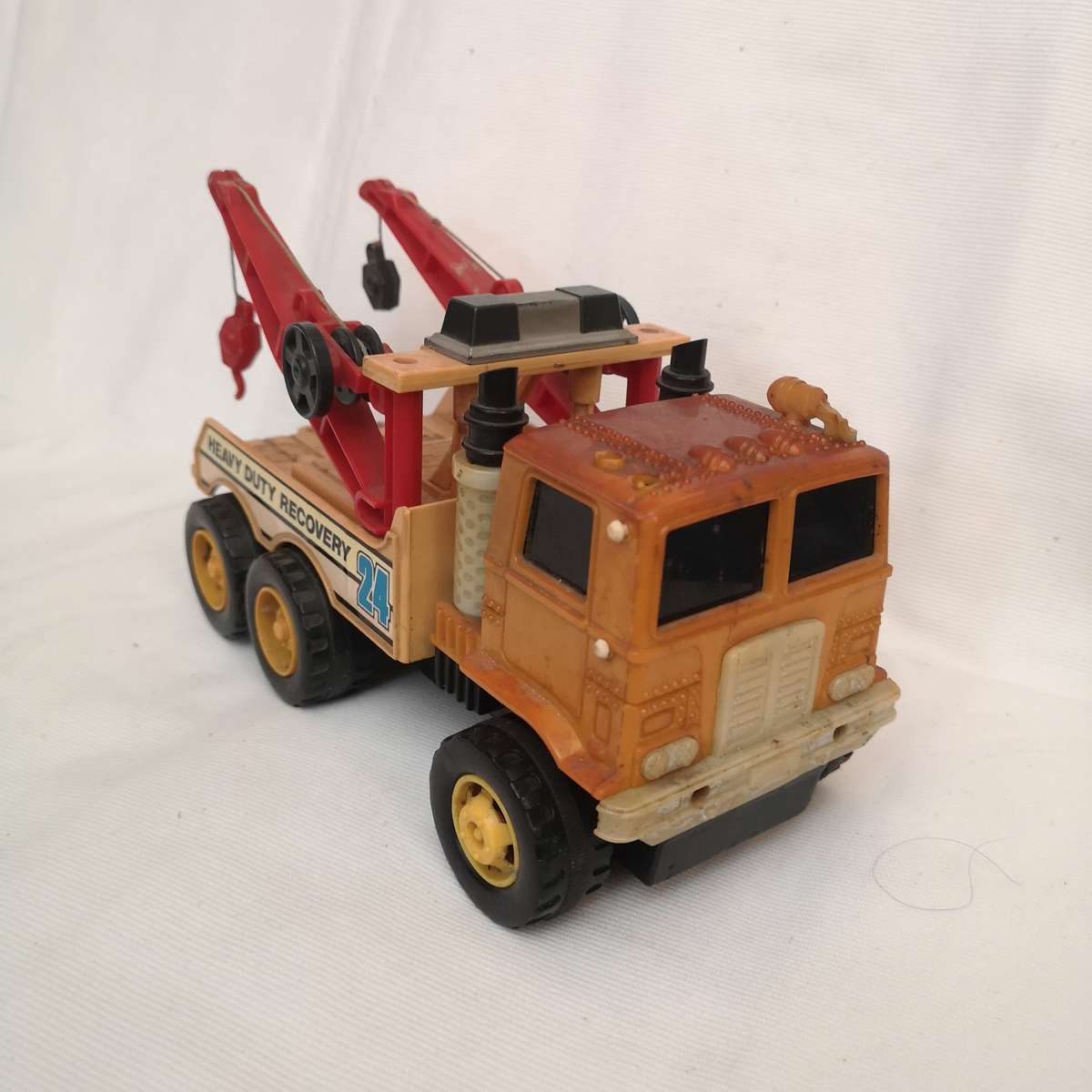 Vintage Heavy Duty Recovery Truck- Hong Kong