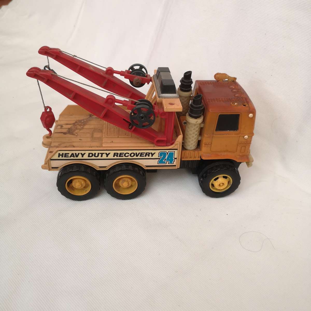 Vintage Heavy Duty Recovery Truck- Hong Kong