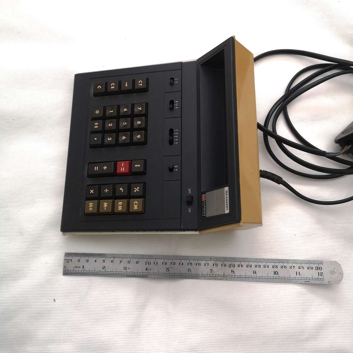 Vintage - SHARP Compet CS-1109A - Electronic Calculating Machine - late 1970s!