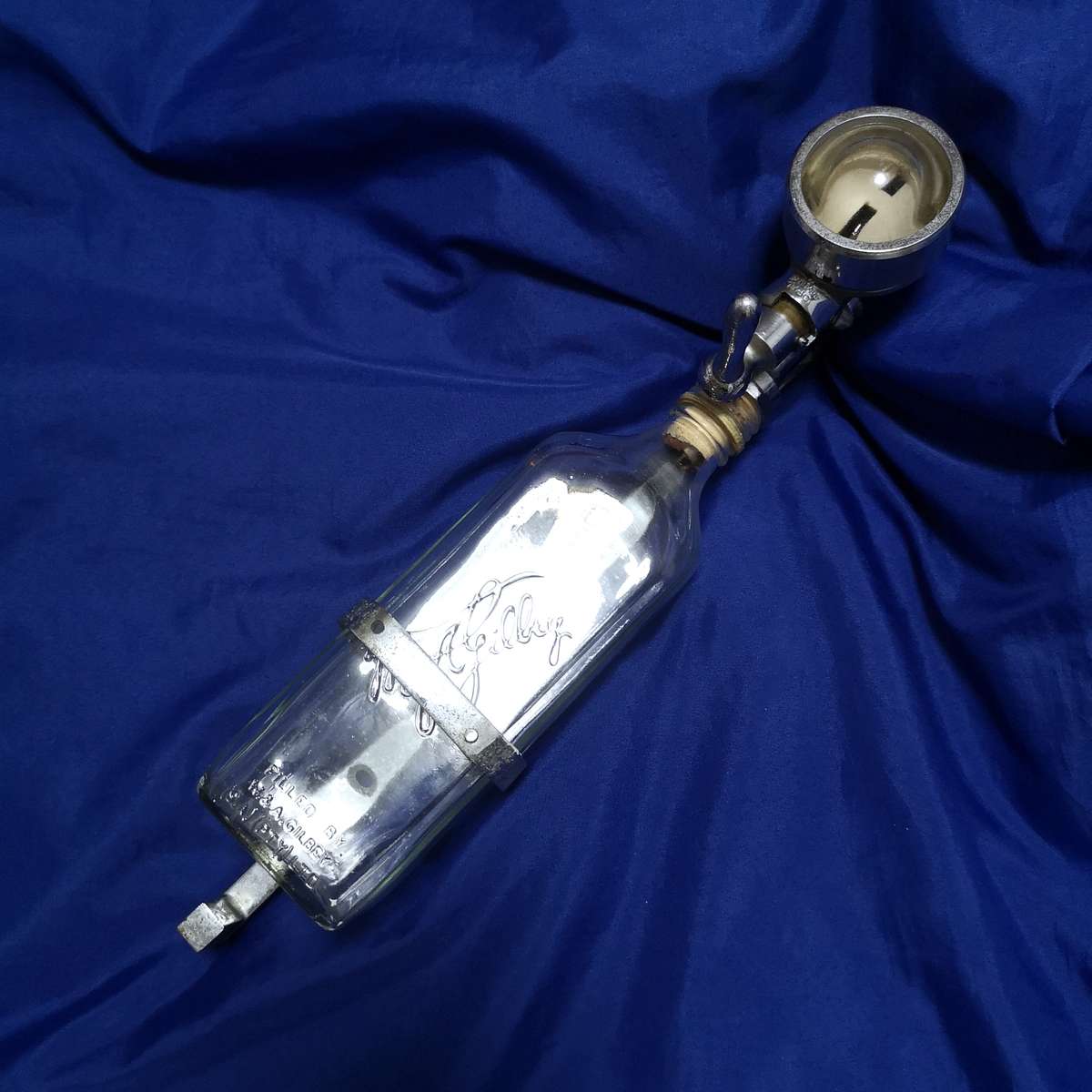 Vintage Bowkers Limited Sheffield Opal Deluxe Chrome Glass Bullseye Bar Optic- GILBEYS