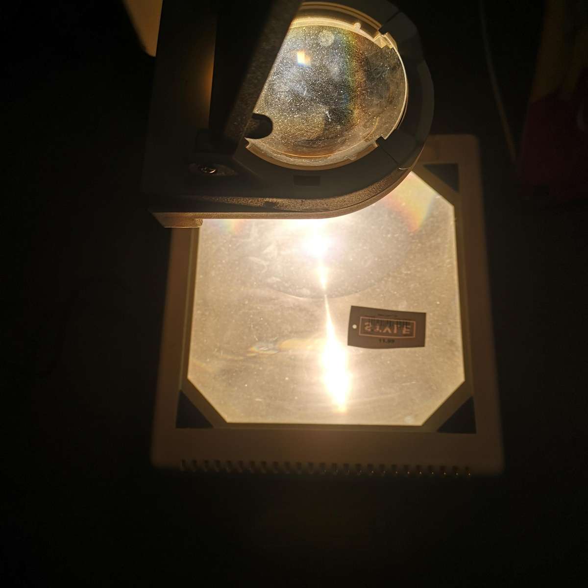 Overhead Transparency Projector (OHP)