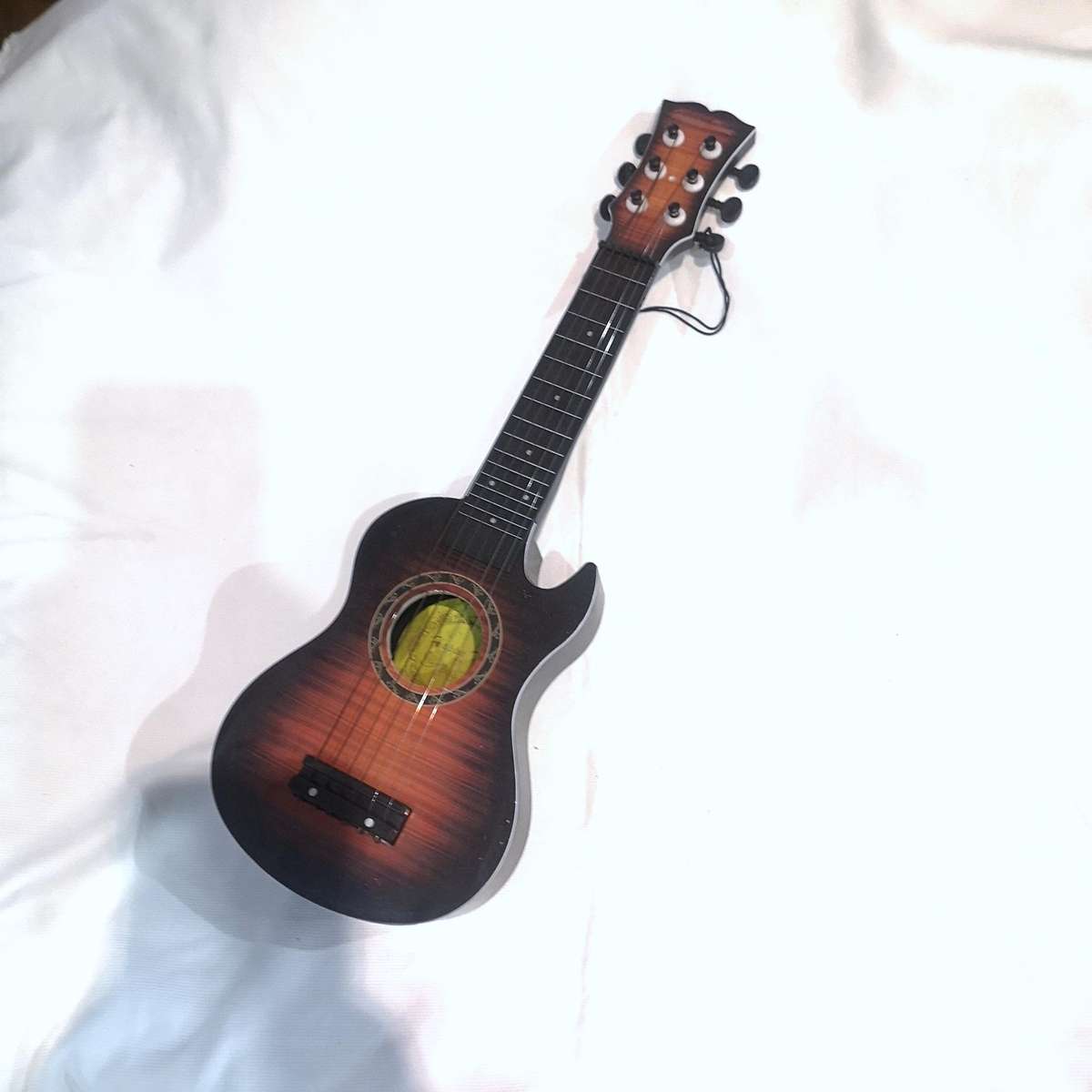 Guitar for Kids- 6 String "Happy Tune"