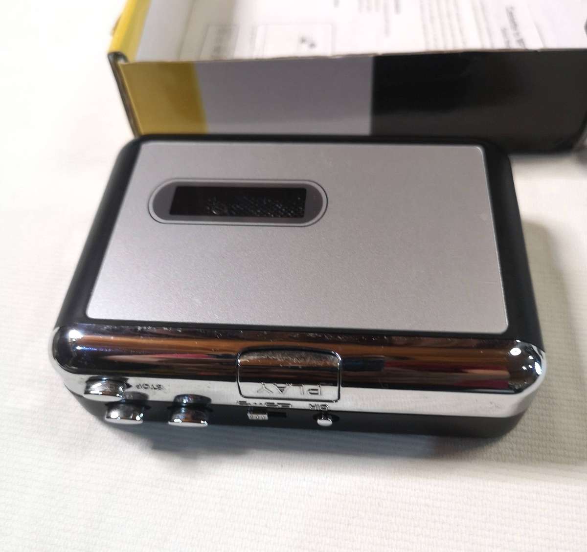 Ezcap 231 USB Cassette Tape To MP3 Converter Cassette Player Recorder Walkman