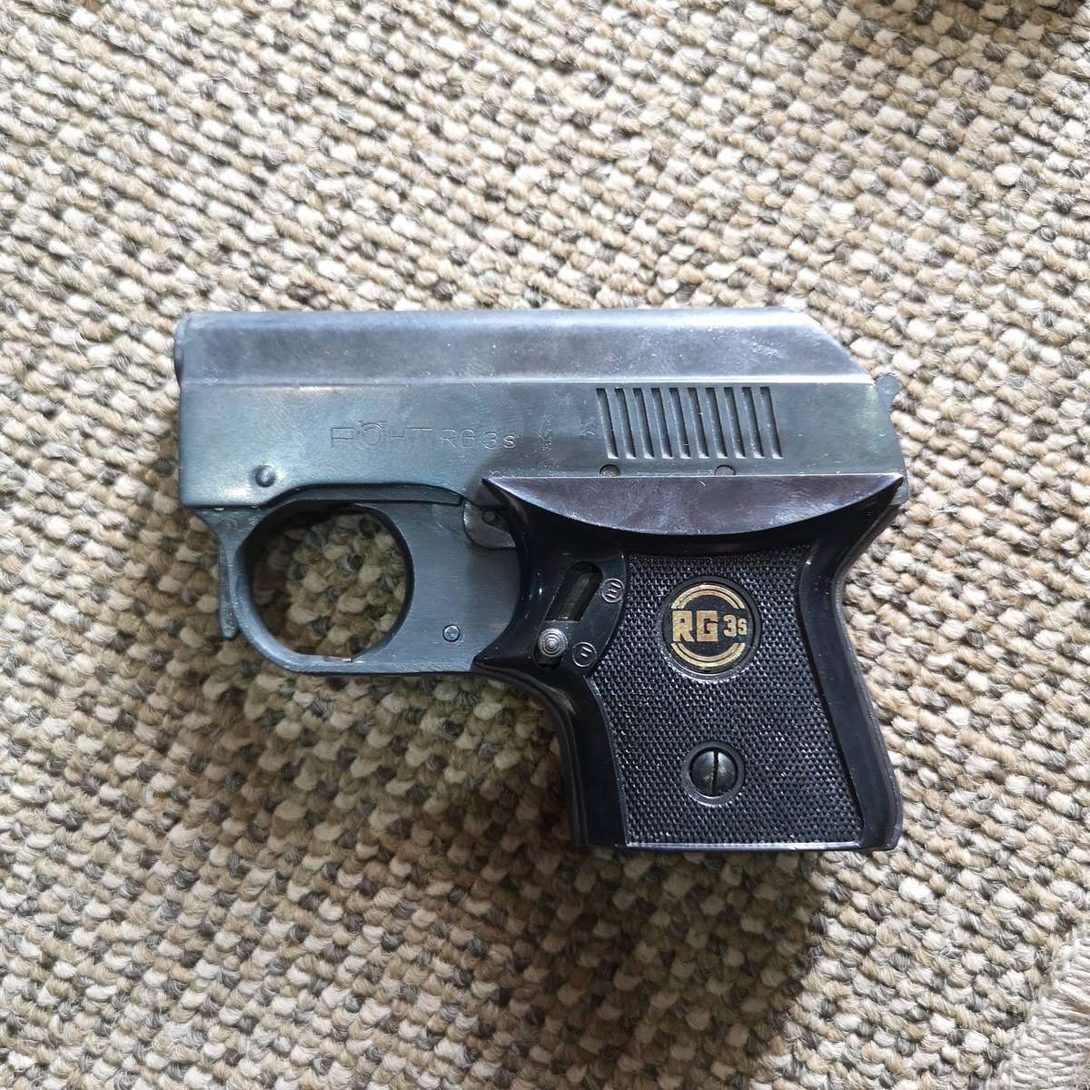 Rohm RG3s blank 6 shot firearm- Made in Germany