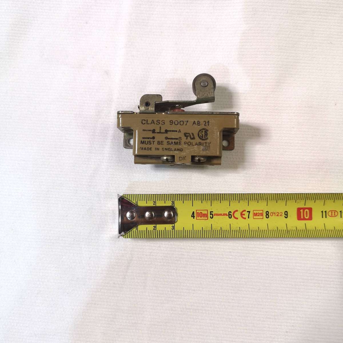 Square D 9007 AB-21 Snap Switch, also known as a limit switch. Made in England