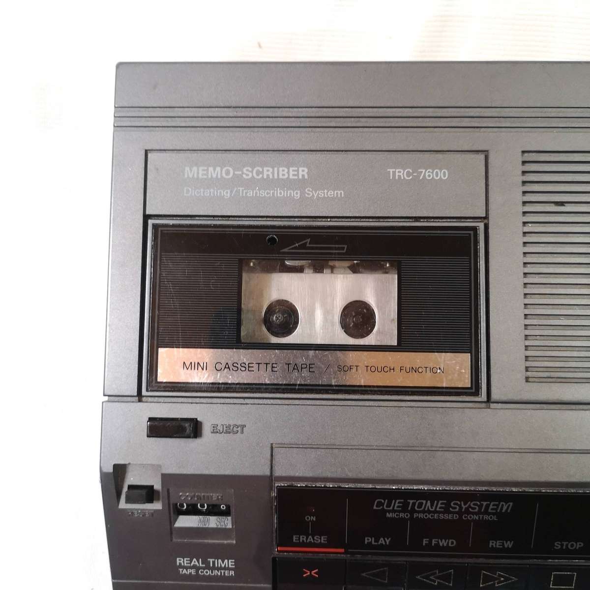 VINTAGE SANYO TRC-7600 MEMO-SCRIBER DICTAPHONE/TRANSCRIBING SYSTEM untested