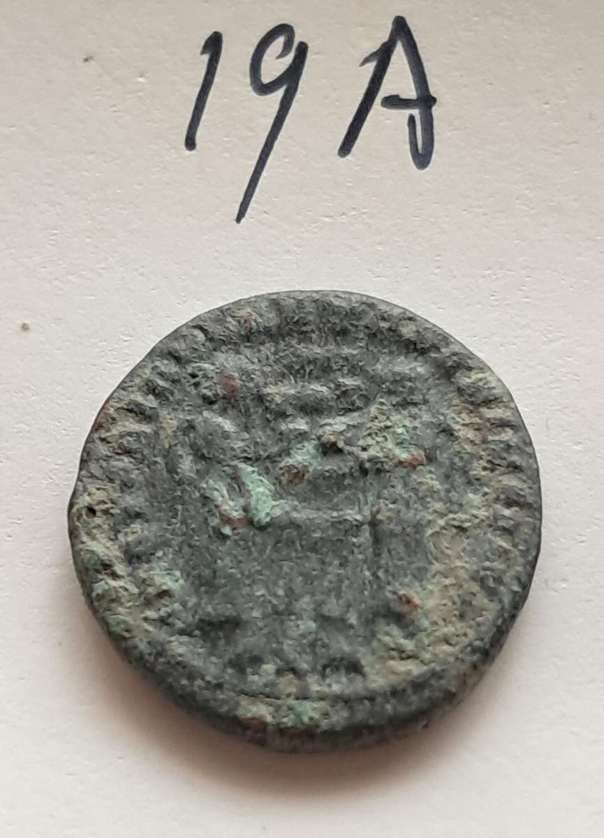 ANCIENT IMPERIAL ROME COIN - GOOD QUALITY - NOT IDENTIFIED