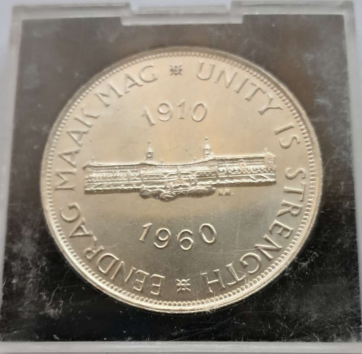 UNION OF SOUTH AFRICA - 1960 5 SHILLINGS - SILVER - UNION BUILDING - Excellent condition