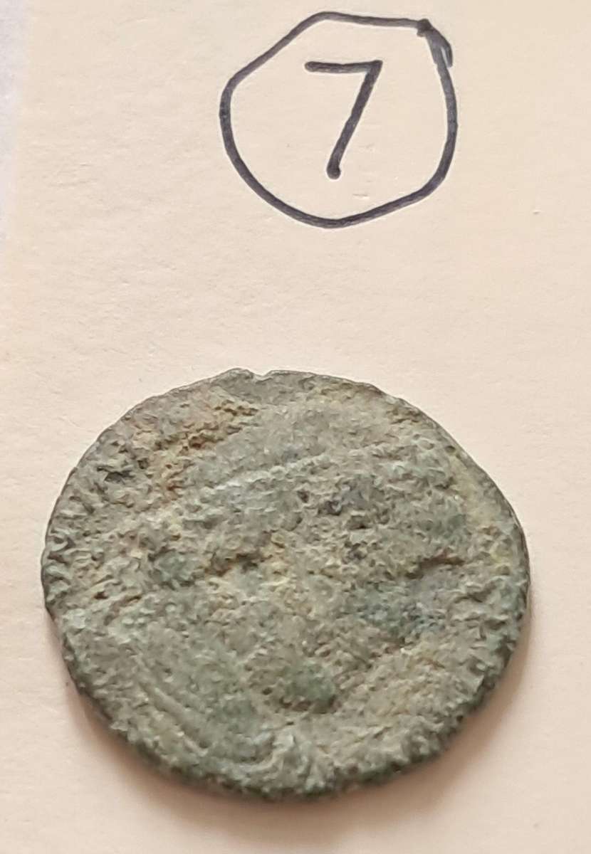 ANCIENT IMPERIAL ROME COIN - GOOD QUALITY - NOT IDENTIFIED