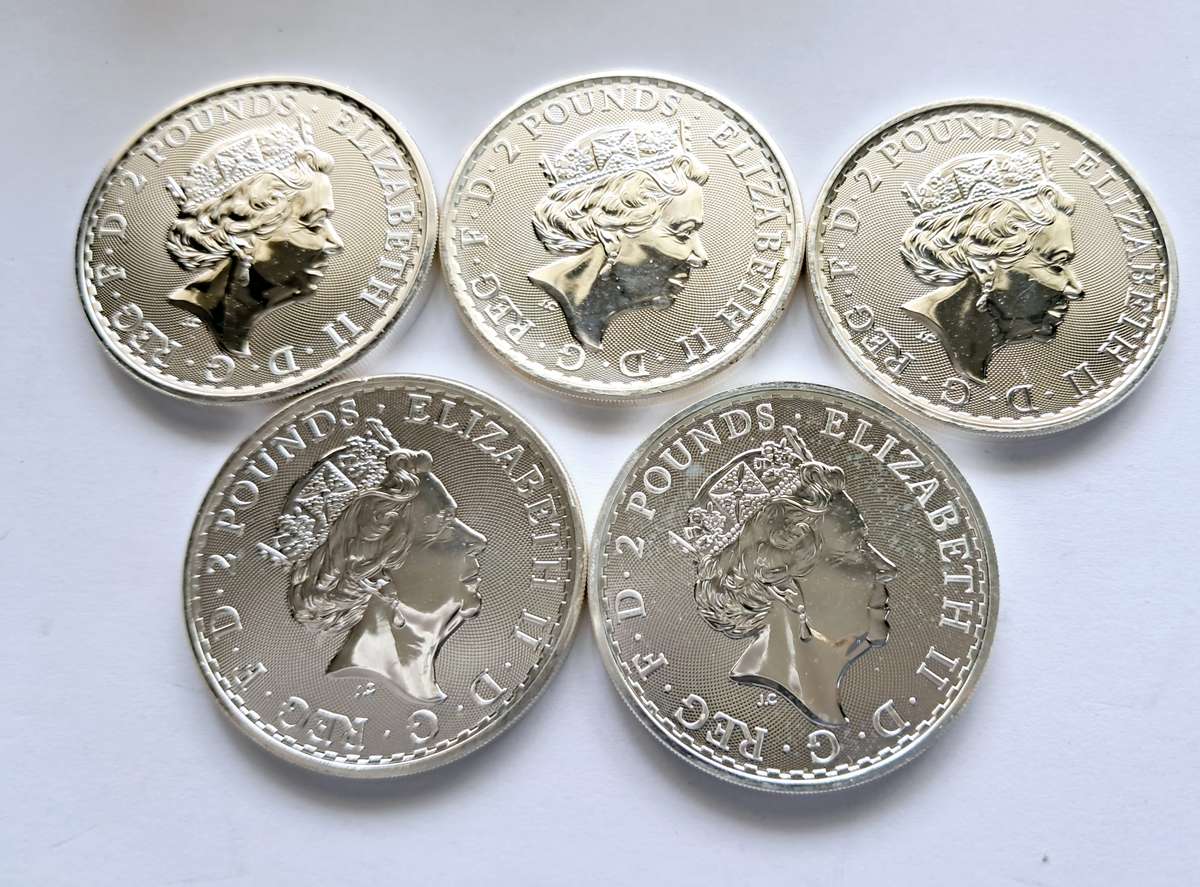 1 OZ  SILVER COIN - 2020/21/22  BRITTANIA Silver Coins - bid per coin (5 AVAILABLE)