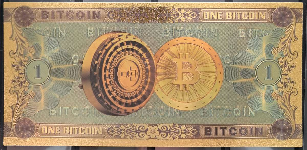 BITCOIN Gold Foil Banknote Souvenir - BEAUTIFUL GIFT