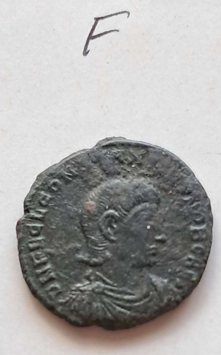 ANCIENT IMPERIAL ROME COIN - GOOD QUALITY - NOT IDENTIFIED