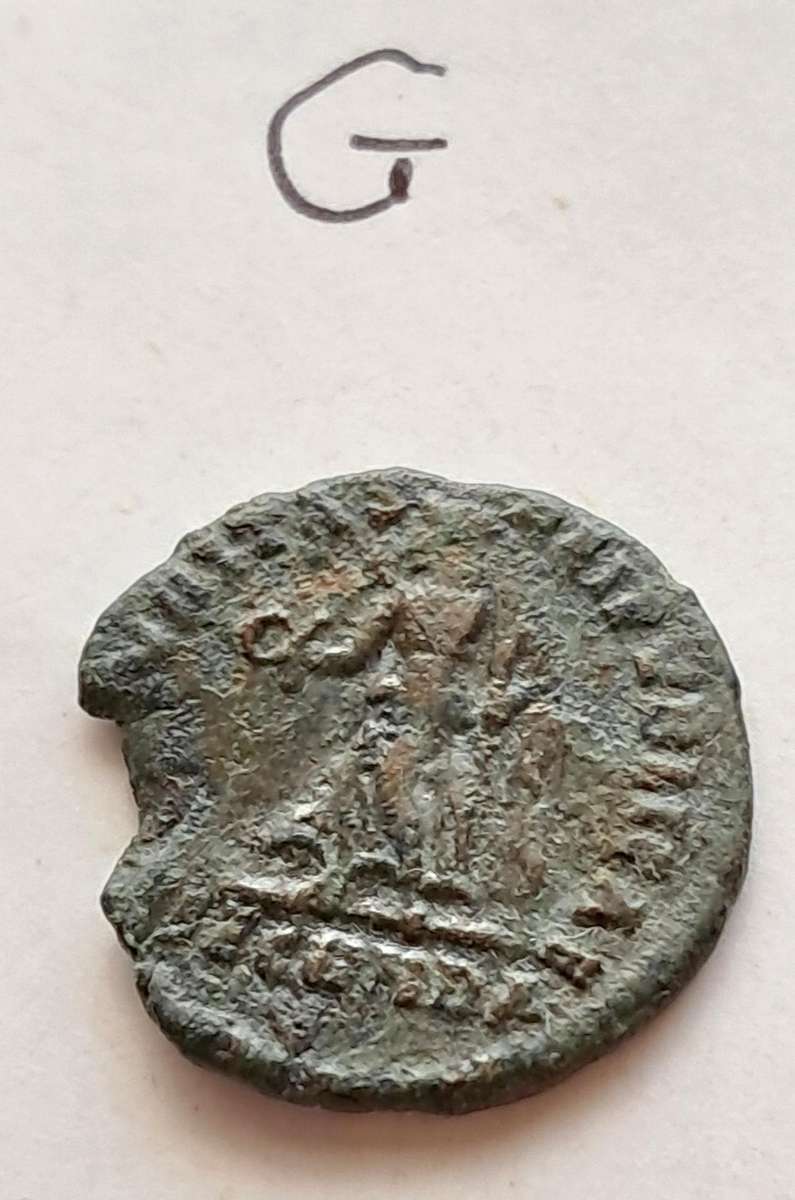 ANCIENT IMPERIAL ROME COIN - GOOD QUALITY - NOT IDENTIFIED