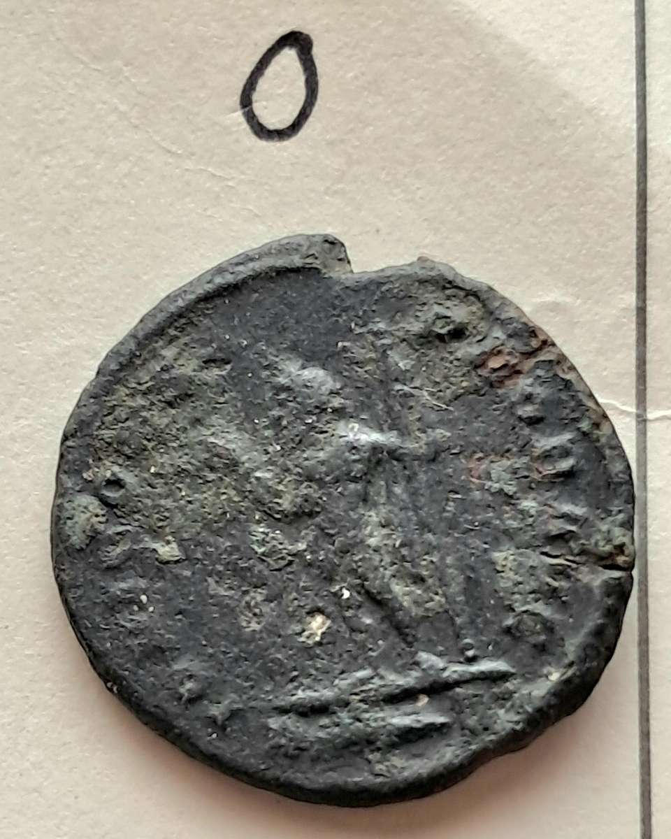 ANCIENT IMPERIAL ROME COIN - GOOD QUALITY - NOT IDENTIFIED