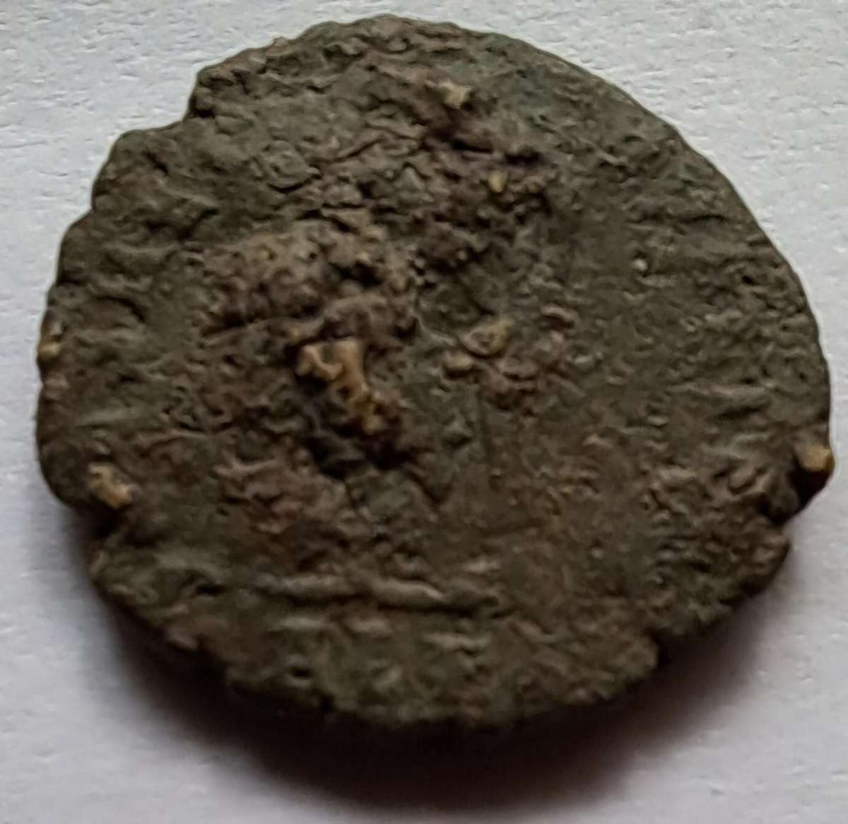 ANCIENT IMPERIAL ROME COIN - GOOD QUALITY - NOT IDENTIFIED