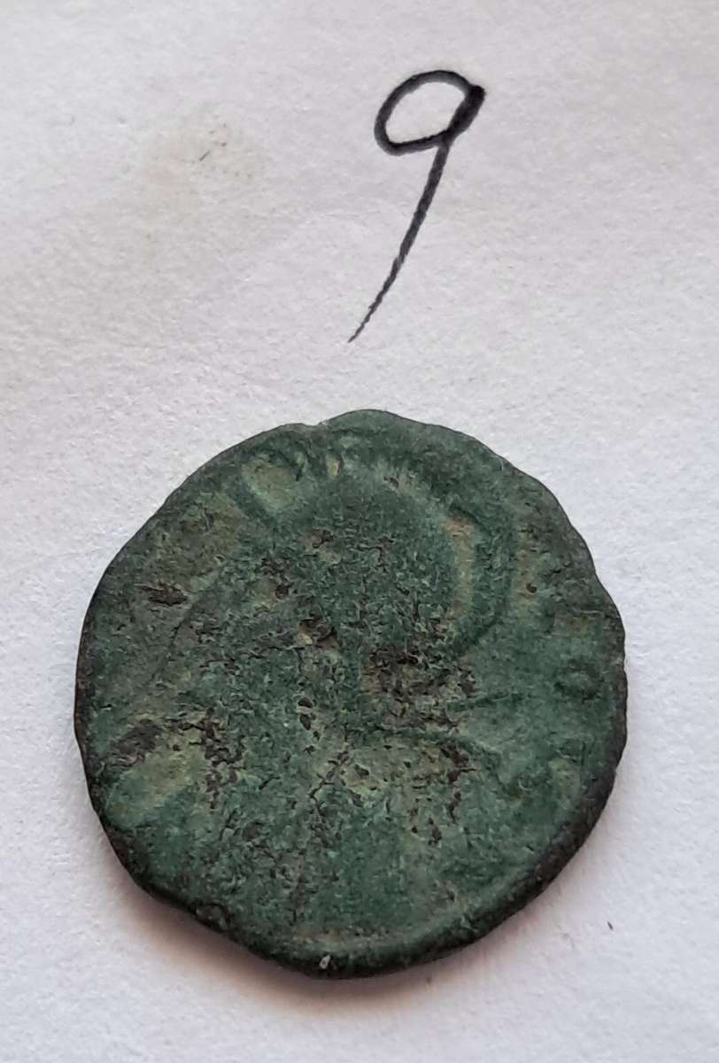 ANCIENT IMPERIAL ROME COIN - GOOD QUALITY - NOT IDENTIFIED