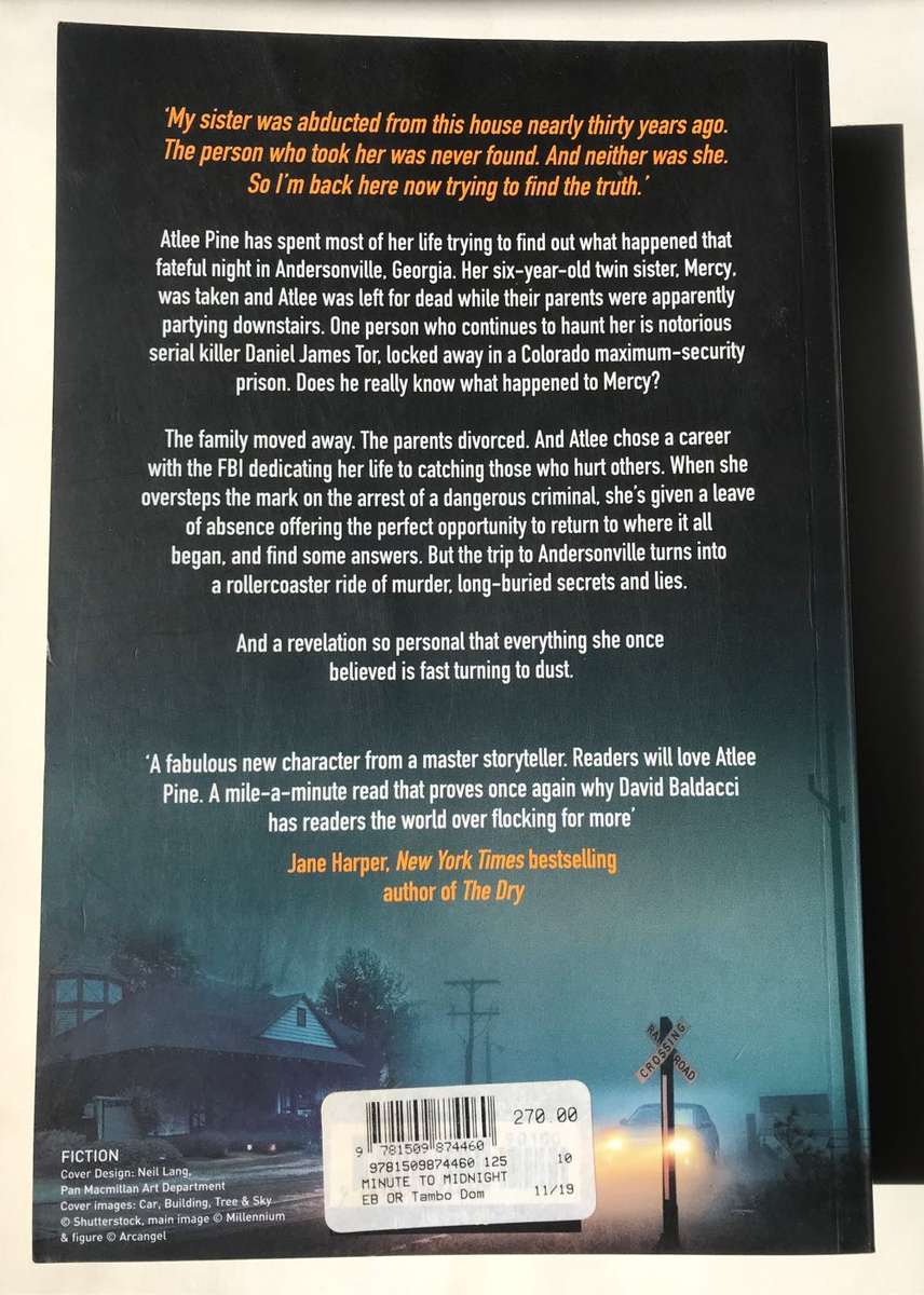 A minute to midnight by David Baldacci