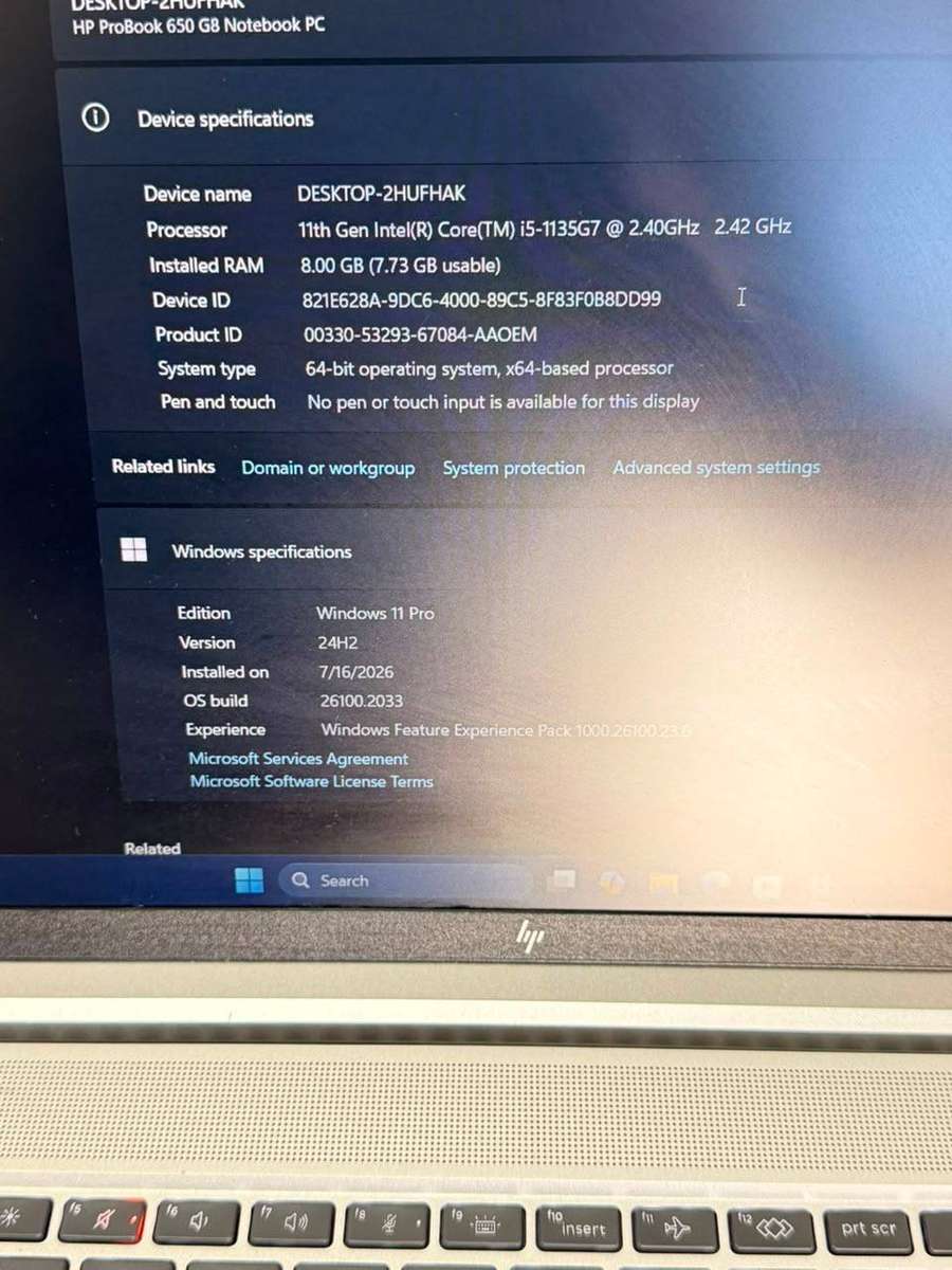 HP ProBook 650 G8  11th Gen Intel Core i5-1135G7 processor, with Intel Iris Xe Graphics