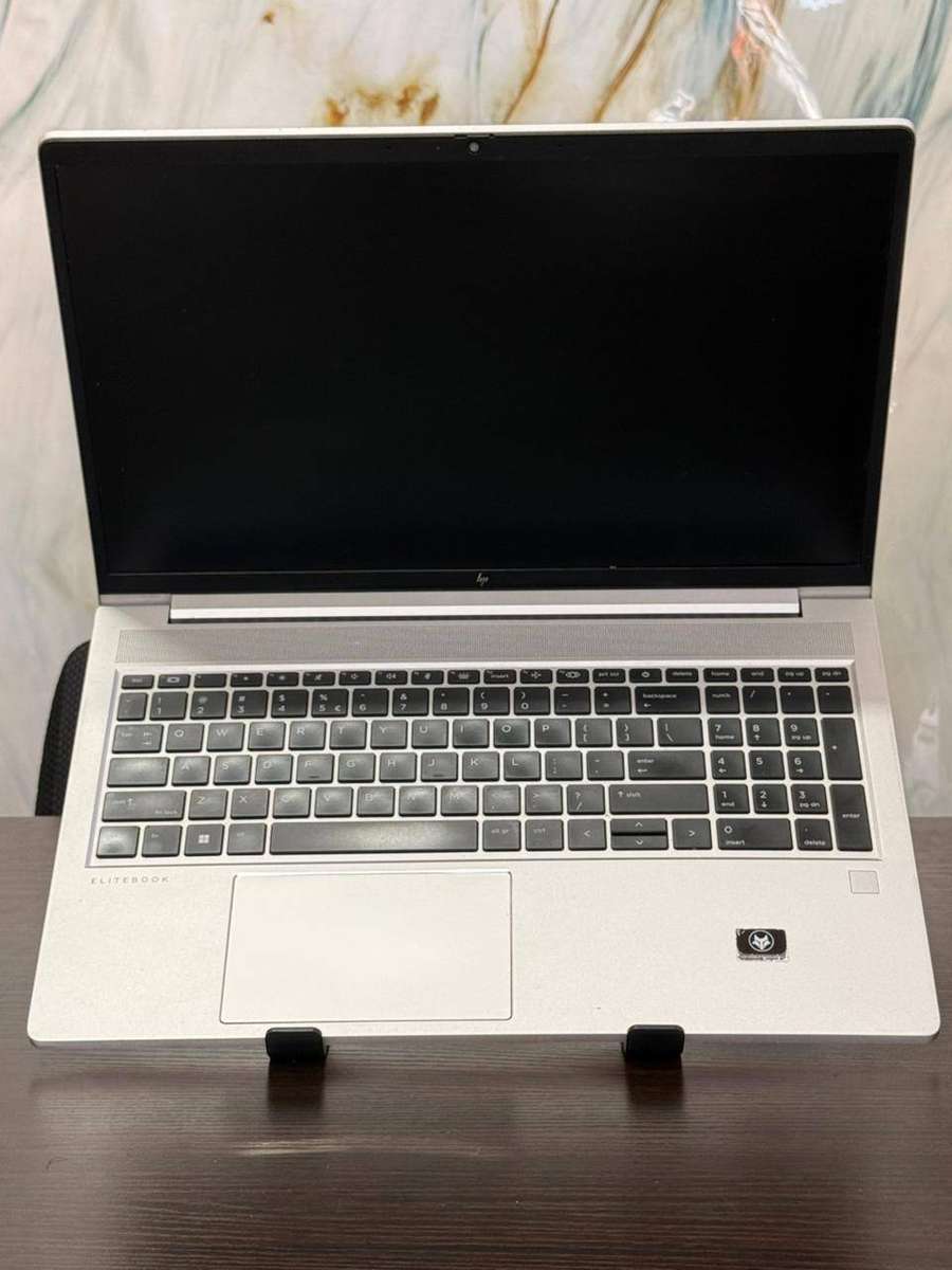 HP EliteBook 650 G9 (12th Gen i5)  12th Gen Intel Core i5-1235U with Intel Iris Xe Graphics