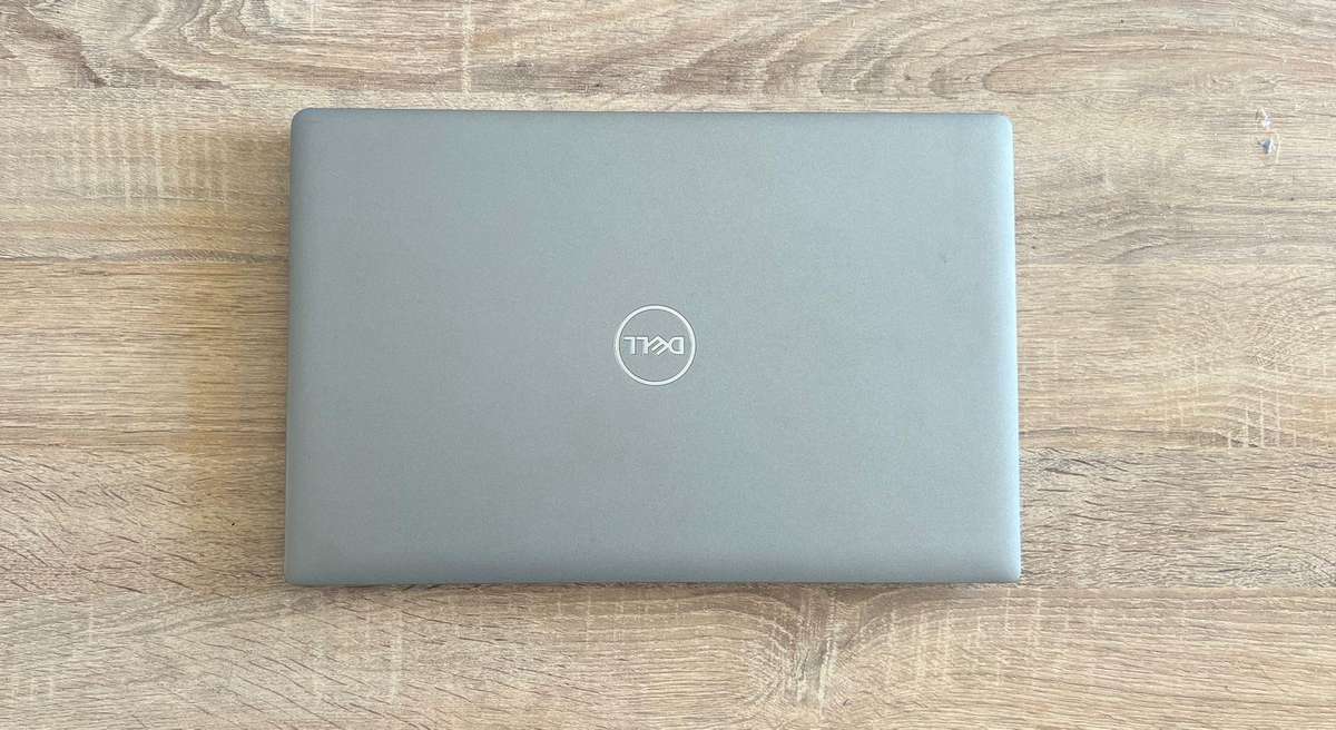 Dell Latitude 5520 , intel Core i5vPro - 1135CPU, 11th Generation