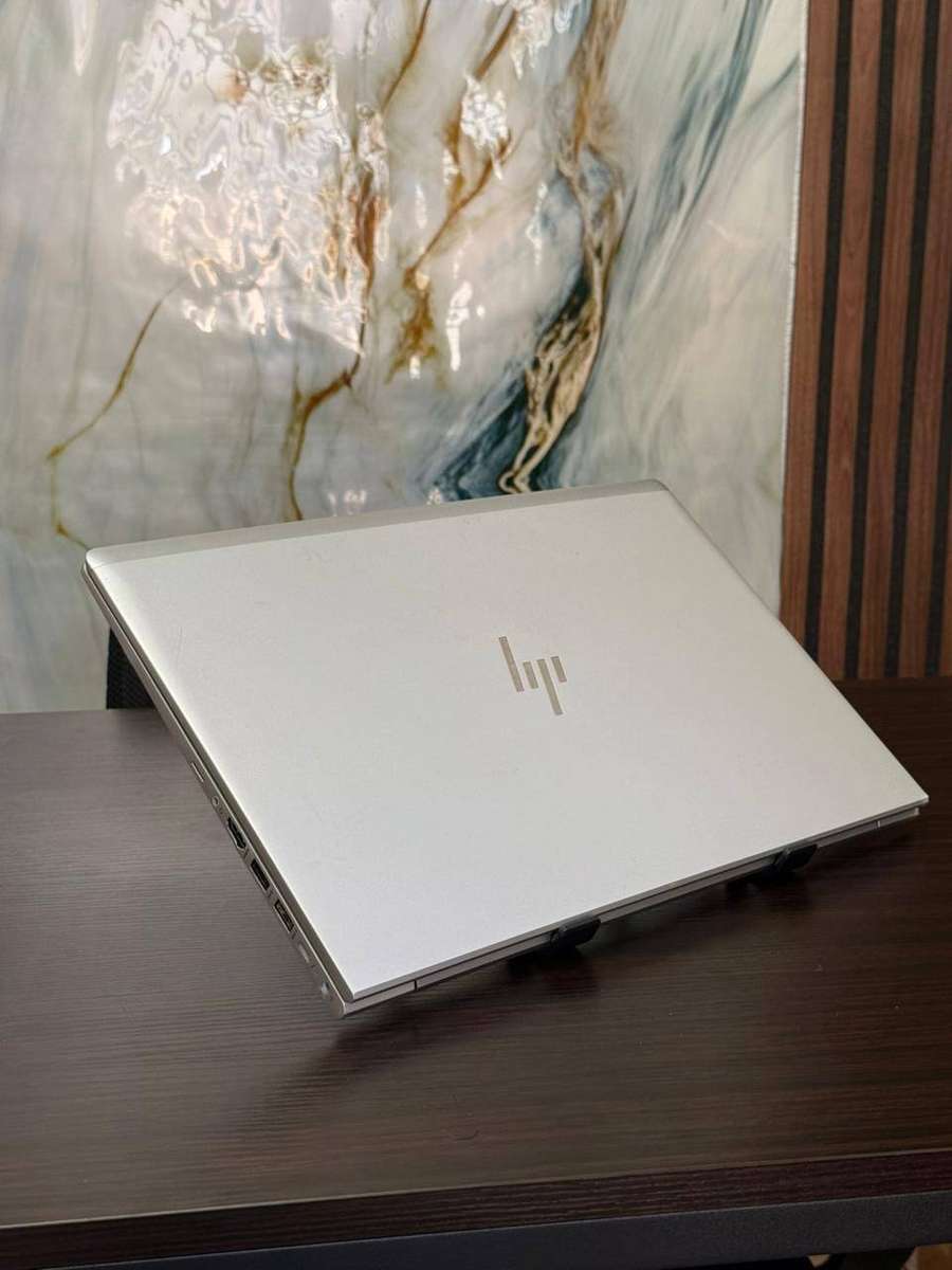 HP EliteBook 650 G9 (12th Gen i5)  12th Gen Intel Core i5-1235U with Intel Iris Xe Graphics