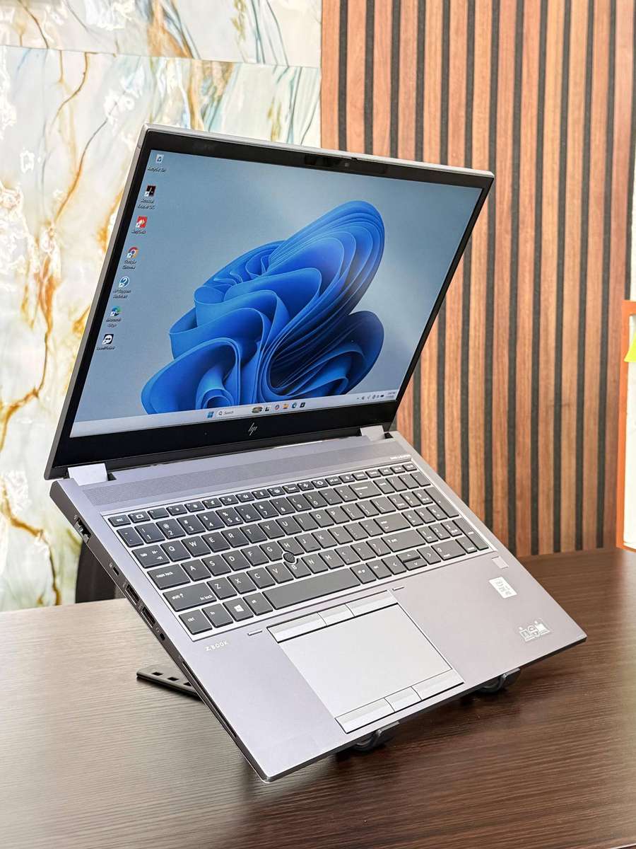 HP ZBook Fury 15 G7 Mobile Workstation  10th Generation Intel® Core i5-10400H processor, NVIDIA Qu