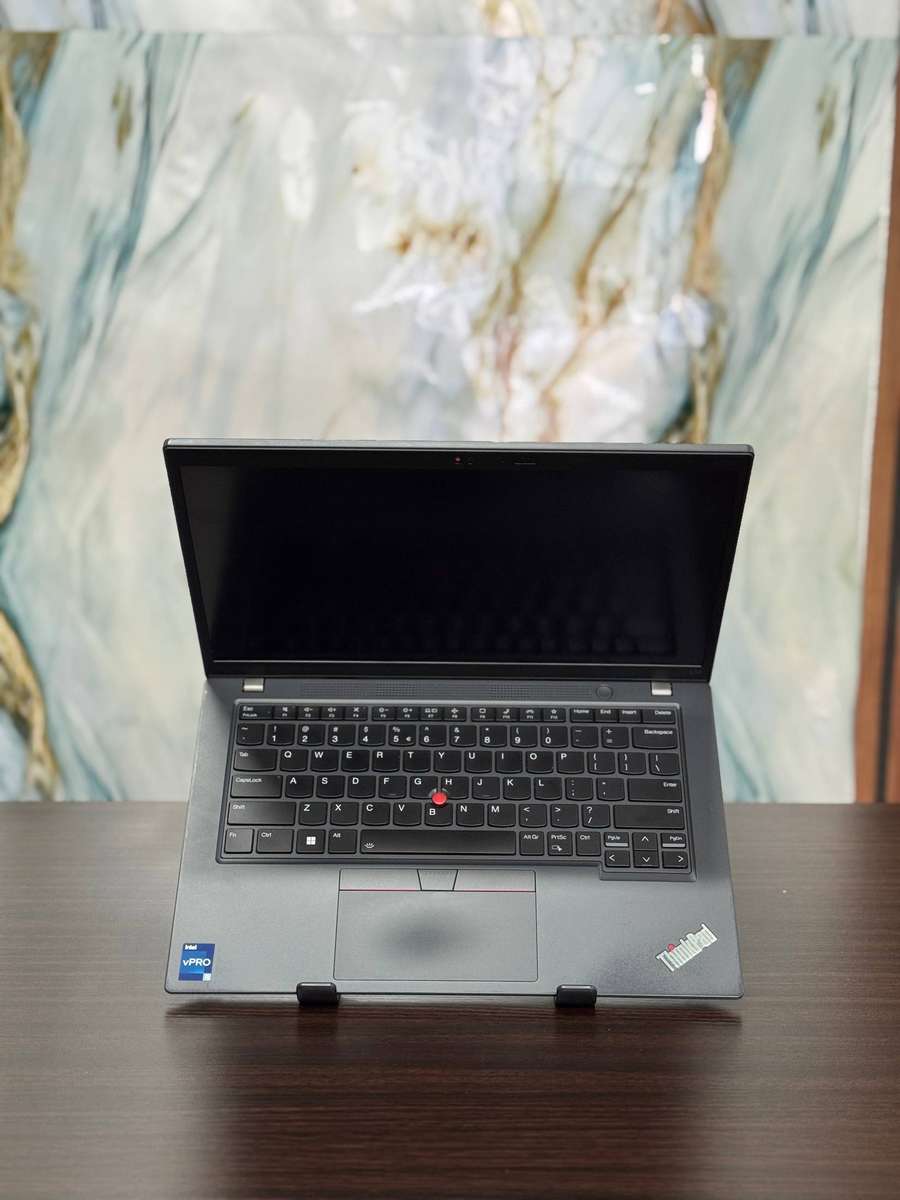 Lenovo ThinkPad L14 Gen 2 (12th Gen )  Intel Core i5vPro (12th Gen, with Intel Iris Xe Graphics
