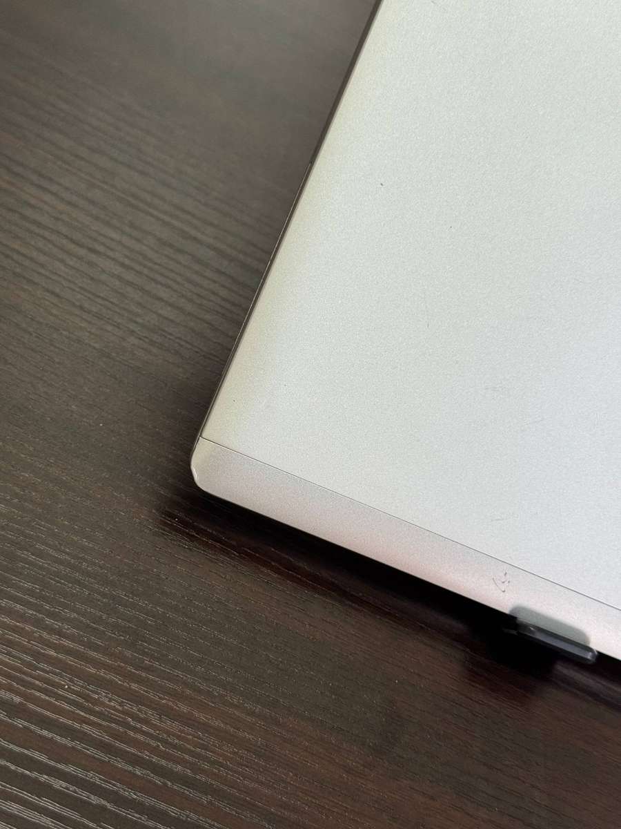 HP EliteBook 650 G9 (12th Gen i5)  12th Gen Intel Core i5-1235U with Intel Iris Xe Graphics
