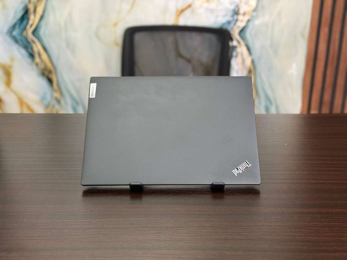 Lenovo ThinkPad T14 (12th Gen i5)  12th Gen Intel Core i5-1245U , with Intel Xe Iris Graphics