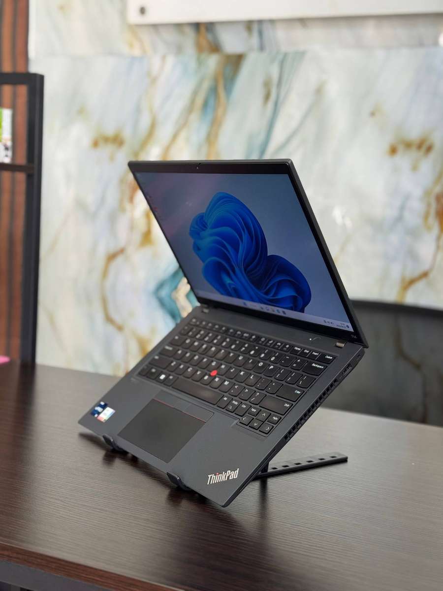 Lenovo ThinkPad T14 (12th Gen i5)  12th Gen Intel Core i5-1245U , with Intel Xe Iris Graphics